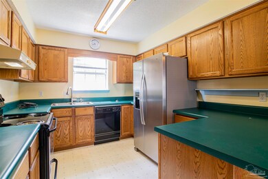 7816 Homestead Cir, Pensacola, FL 32526 - photo 6