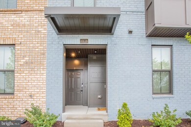 10118 -B American Pharoah Ln, Laurel, MD 20723 - photo 3