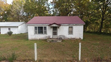 371 Sulphur Springs Rd, Shelbyville, TN 37160 - photo 2