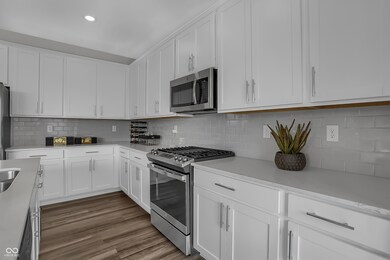 13457 Carlsbad Place, Fishers, IN 46037 - photo 6