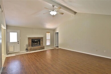 5073 Velta Ln, Abilene, TX 79606 - photo 2