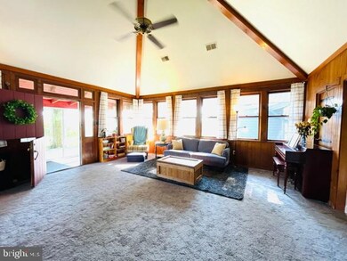 200 W 37th St, Reading, PA 19606 - photo 4