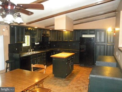 40 Cepp Rd, Perkiomenville, PA 18074 - photo 3