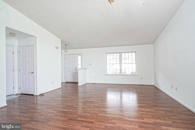 176 Trellis Ln, Sewell, NJ 08080 - photo 4