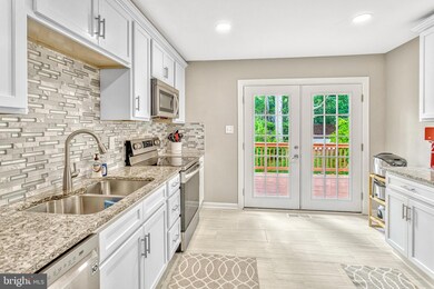 13240 Nancy Ct, Woodbridge, VA 22193 - photo 2