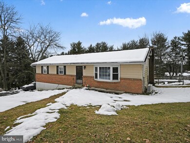 6296 Meadowview Rd, Germansville, PA 18053 - photo 2