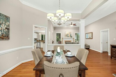 100_Caymus_dining 1