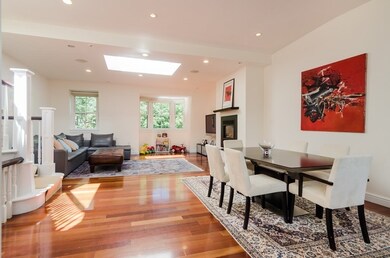 20 Greenwich Park unit 2, Boston, MA 02118 - photo 2