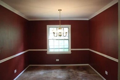 1552 Apache Dr, Naperville, IL 60563 - photo 5