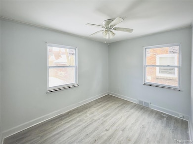 8125 Bliss St, Detroit, MI 48234 - photo 5