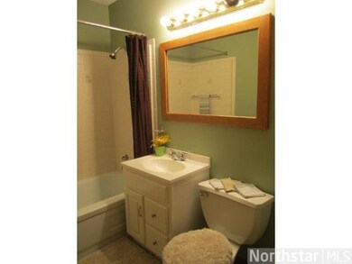 8925 Emerson Ave S, Bloomington, MN 55420 - photo 7