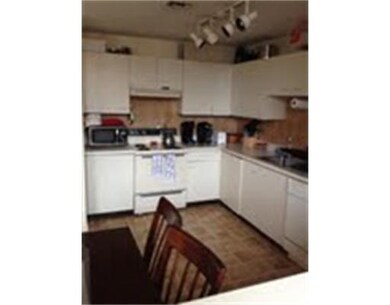 61 Prince St unit 4A, Boston, MA 02113 - photo 3