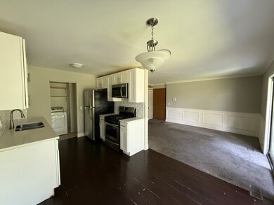 320 Newport Ln unit B1, Bartlett, IL 60103 - photo 7