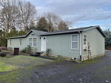 1510 N Maple St, Canby, OR 97013 - photo 4