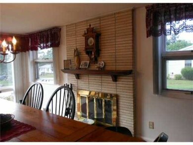 214 Glen Hills Dr, Cranston, RI 02920 - photo 5