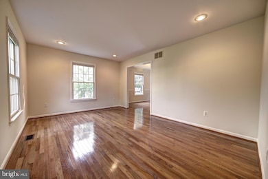 2010 Advisory Ct, Sykesville, MD 21784 - photo 6