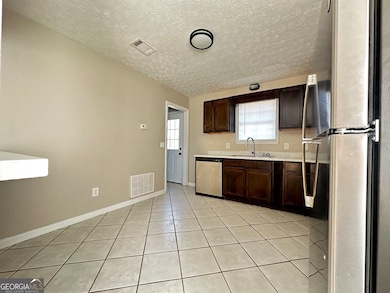 271 E Wright St unit 54, Winder, GA 30680 - photo 4