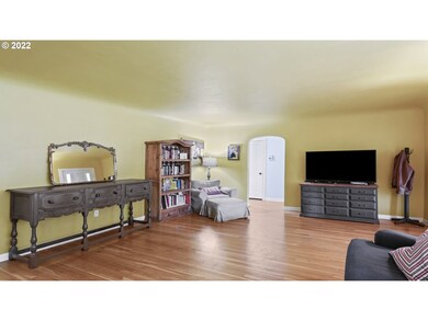 2155 Jeppesen Acres Rd, Eugene, OR 97401 - photo 7