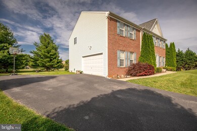 35 Winchester Ct, Harpers Ferry, WV 25425 - photo 3