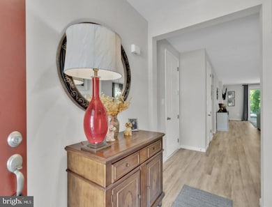 12329 Gemstone Dr, Hagerstown, MD 21740 - photo 7