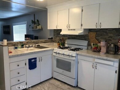 1618 W 132nd St unit 17, Gardena, CA 90249 - photo 7