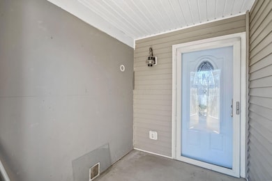 110 Pasadena Ave, Columbus, OH 43228 - photo 4