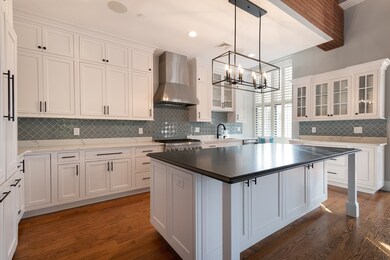 203 Middle St unit 7, Weymouth, MA 02189 - photo 2