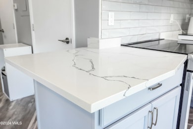 Quartz counters