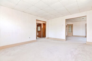 30 Floral St unit 32, Newton Highlands, MA 02461 - photo 4