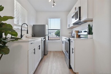 2277 S Buckley Rd unit 202, Aurora, CO 80013 - photo 4