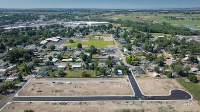 309 N 9th St unit Blk 1 Lot 5, Payette, ID 83661 - photo 6