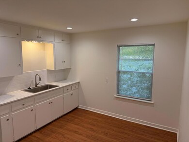 2514 W 12th St unit D, Austin, TX 78703 - photo 2