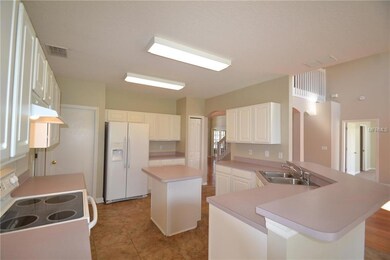 1337 Hatcher Loop Dr, Brandon, FL 33511 - photo 6