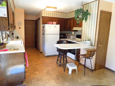 57390 Arabian Dr, Goshen, IN 46528 - photo 5