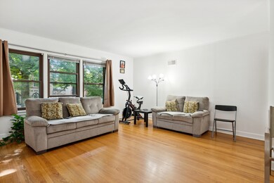 6146 N Richmond St, Chicago, IL 60659 - photo 5