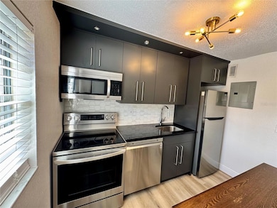 1527 Catherine St unit 28, Orlando, FL 32801 - photo 7