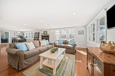 21 Trevore St, Quincy, MA 02171 - photo 4