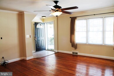 8111 Clyde Bank Rd, Towson, MD 21286 - photo 4