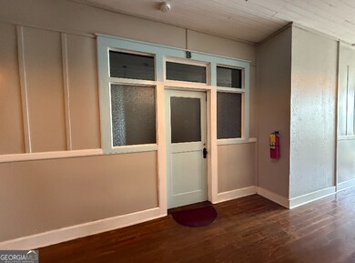 359 Railroad St unit B, Royston, GA 30662 - photo 3