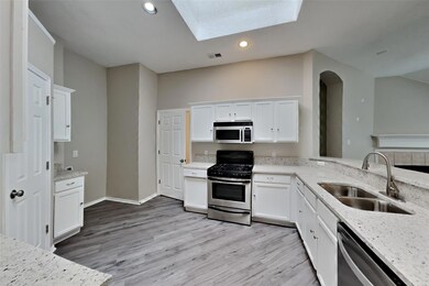 7205 Sunburst Trail, Denton, TX 76210 - photo 4