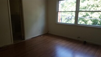 1161 Lawrence Rd, Lawrence Township, NJ 08648 - photo 4