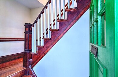 127 Evergreen St unit 2, Providence, RI 02906 - photo 3