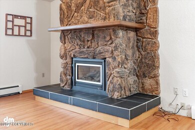 08-Fireplace_KC_00373-Edit