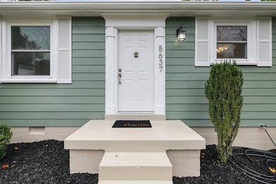 5637 Meadowcrest Ln, Nashville, TN 37209 - photo 2