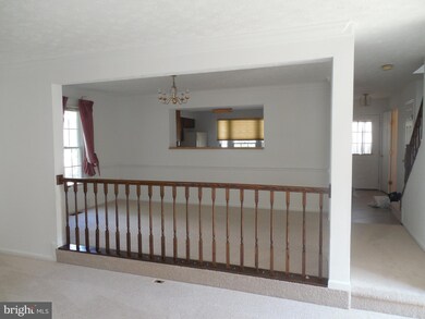 15100 Swiss Stone Ct, Burtonsville, MD 20866 - photo 6