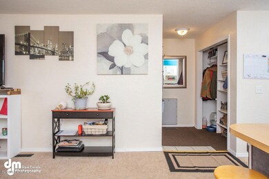 Living Room_Entryway 1278-SMALL