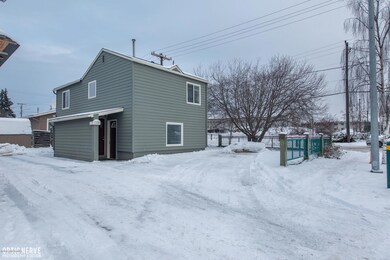 E 9th Exterior