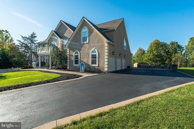 2005 Swan Cir, Norristown, PA 19403 - photo 3