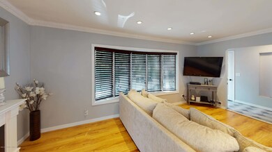 304 Dickie Ave, Staten Island, NY 10314 - photo 5