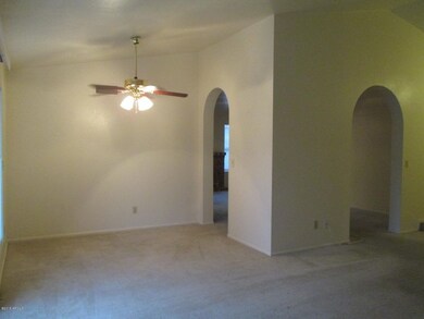 Dining Room x